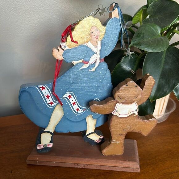 “July” Dancing Wooden Decor! - Picture 5 of 5